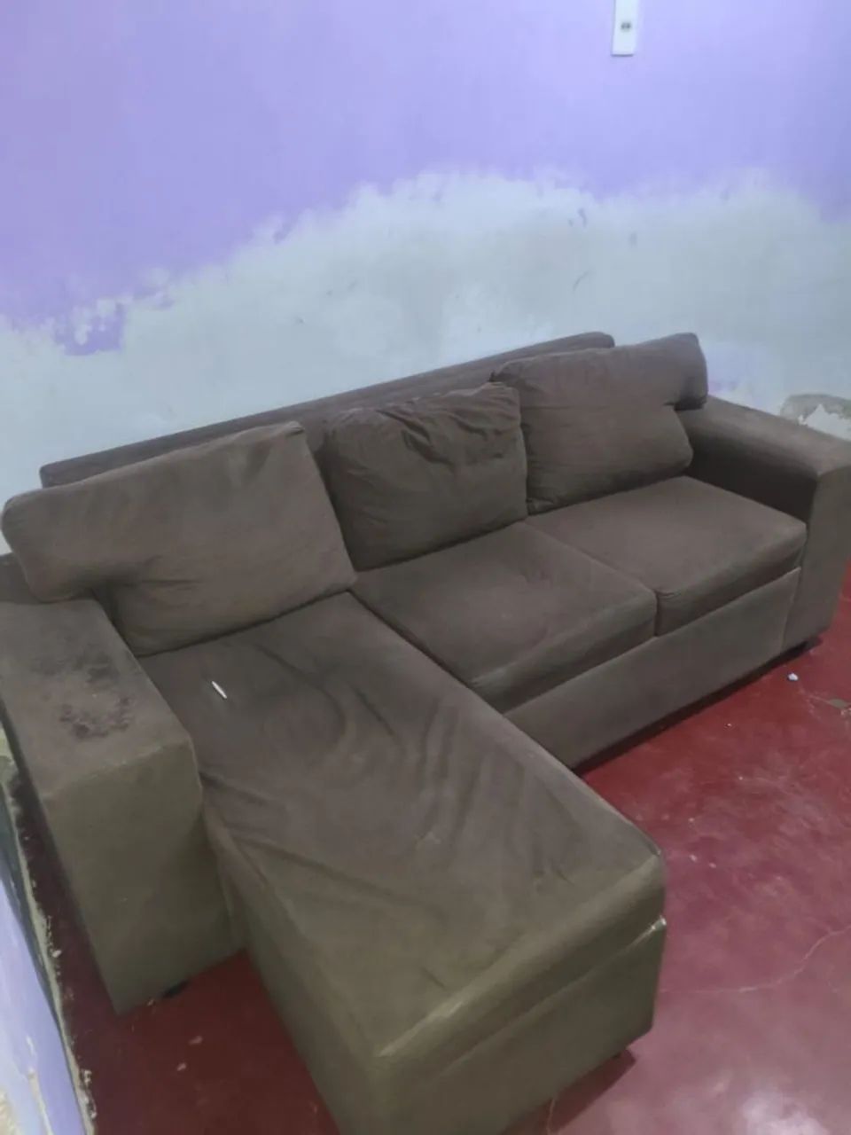 SOFÁ 3 LUGARES + PUFF - R$ 300 ? - Foto 3