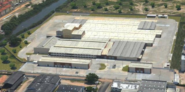 Lojas no Cidade Comercial