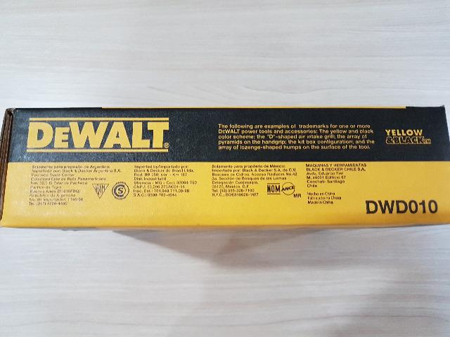 Furadeira DeWalt DWD010 1/4 6,5mm 380W Vvr 0-3600 RPM 220V Amarela - Foto 4
