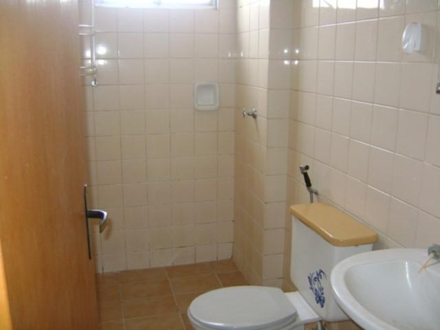 Apartamento 2 quartos 2 banheiros 2 garagem - Foto 6