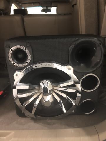 Vendo caixa trio