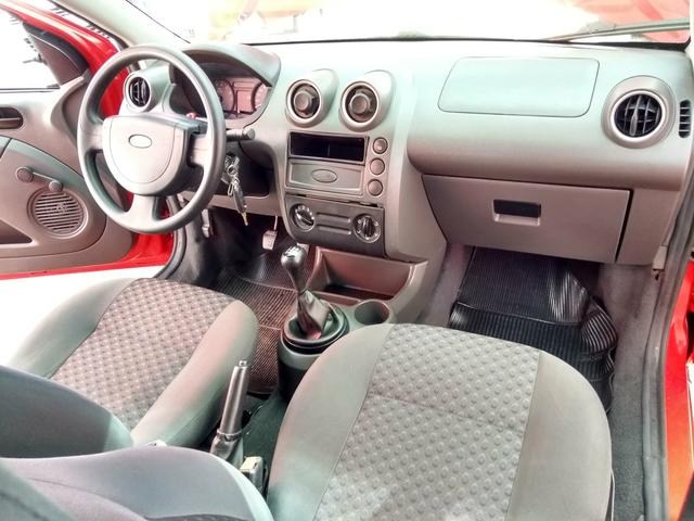 Fiesta 1.0 2005/2006 Temos Gol Uno Clio Celta Palio Ka Polo Siena Classic Prisma - Foto 12