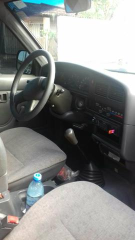 Toyota Hilux 2005 - Foto 3