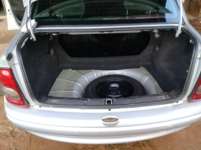 Corsa Sedan - Foto 4