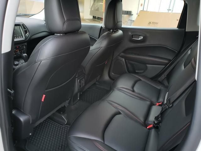 Compass trailhawk 4x4 m.2018 com 29.000km - Foto 3