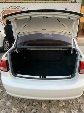Corsa sedã - Foto 3