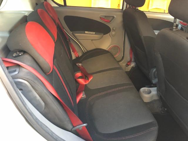36.900,00/ Palio Sporting Dualogic 1.6 2015 Branco Completo - Financio - Foto 7