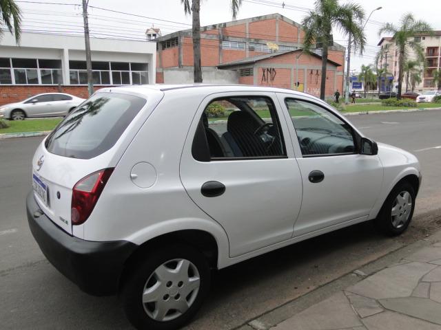 Celta 1.0 Life Ano: 2011*4Portas*Entrada R$ 3.900 + 12xSem Juros no Cartão - Foto 4