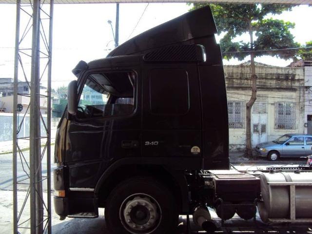 Cavalo mecânico volvo Fm 12 - Foto 5