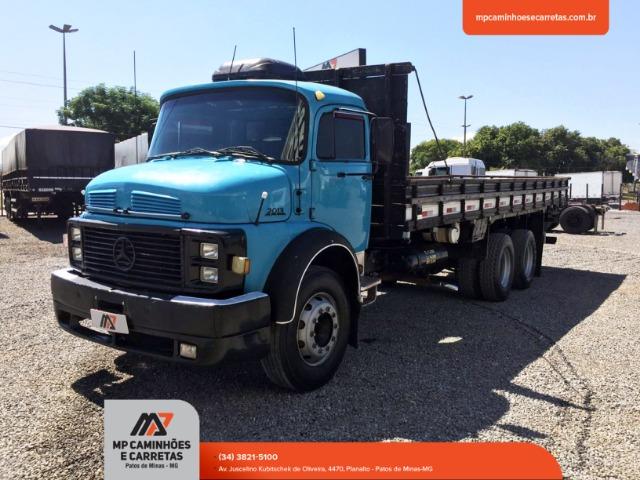 Caminhão Mercedes-benz Mb 2013 Truck 6x2 - Foto 15