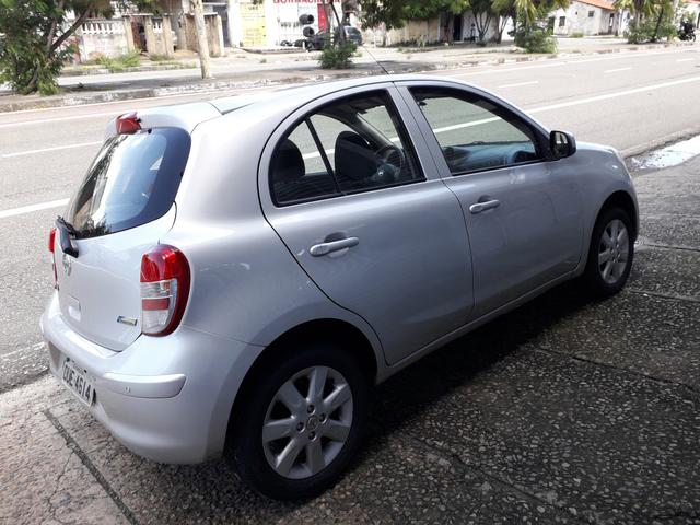 Nissan march 1.6 2013 - Foto 8