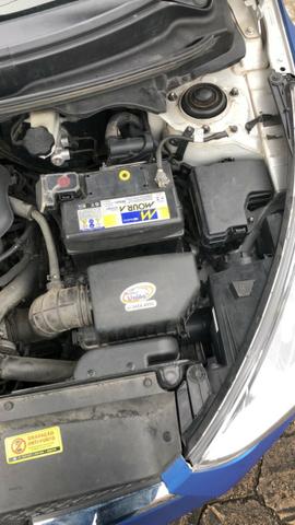 Hyundai Veloster 1.6 - 2013 - Foto 4