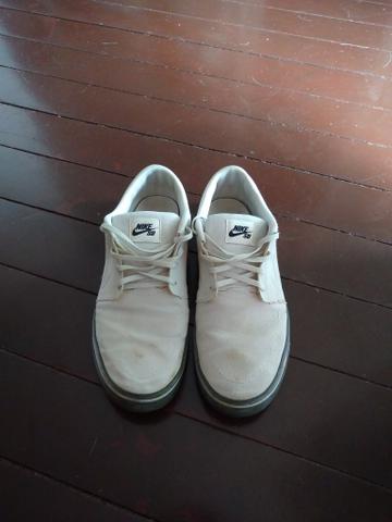 Tênis Nike SB