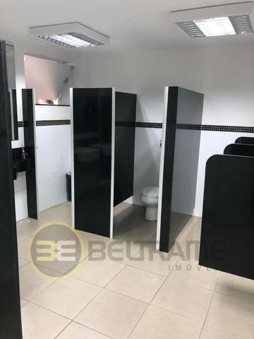 Enorme salão em local privilegiado, frente para colombo - Foto 9