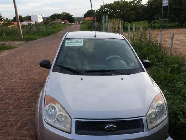 Fiesta sedan - Foto 2