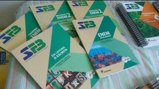 Livros FB 3° ano do ensino médio - Foto 4