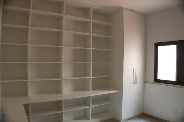 Apartamento Térreo Jd. Califórnia - 2quartos, 3 banheiros, 2 Quintais , 1 vaga - 110Mts - Foto 14