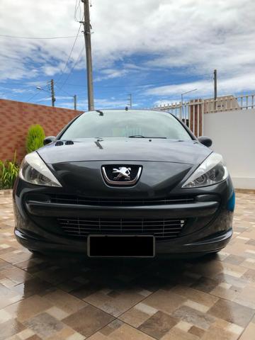 Peugeot 207HB XR 1.4 8V Flex