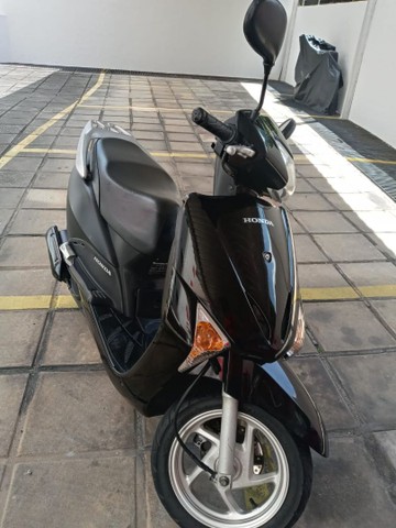 MOTO HONDA LEAD