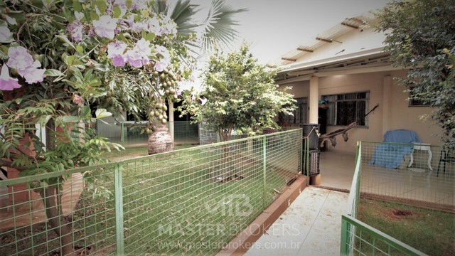 Linda Casa Avarandada com 370m² na Rua R18 da Vila Itatiaia próximo ao Campus U.F.G e Lote - Foto 16