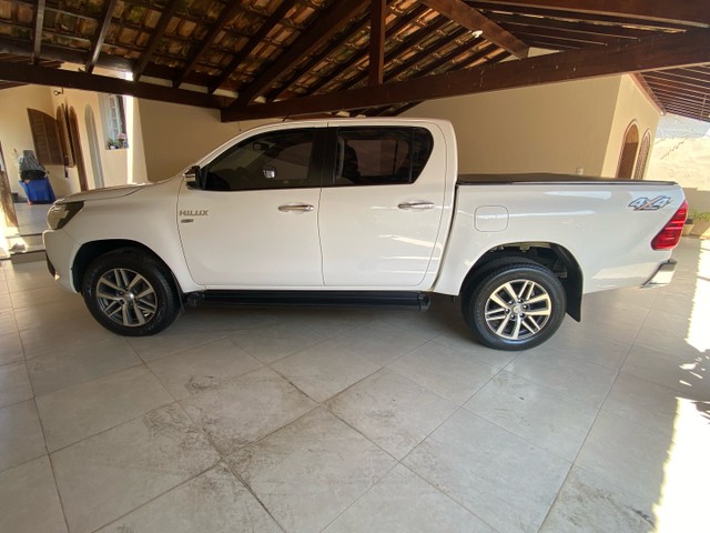 HILUX 2017 COMPLETA FLEX