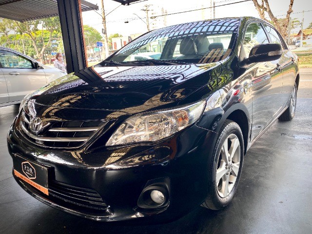 TOYOTA/ COROLLA XEI 2.0 AUTOMÁTICO