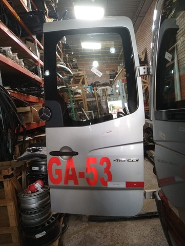 Porta Traseira Lado Direito Sprinter 415 Teto Baixo - Foto 3