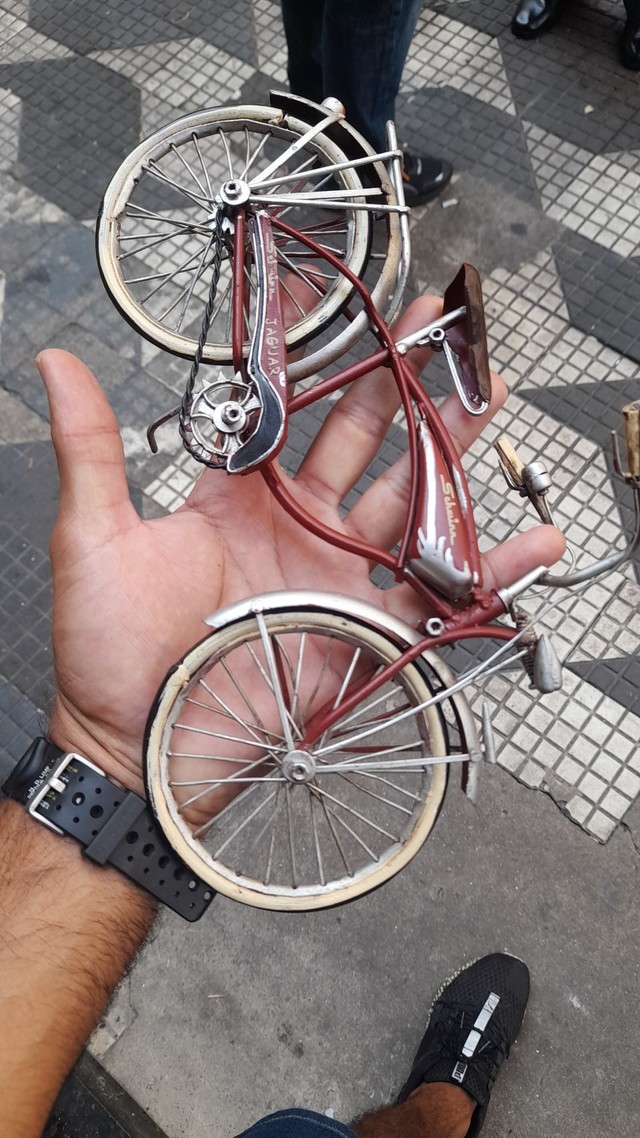 Bicicleta Schwinn antiga 
