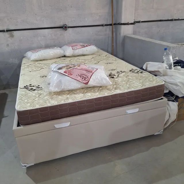 Cama box casal bau e colchão d28