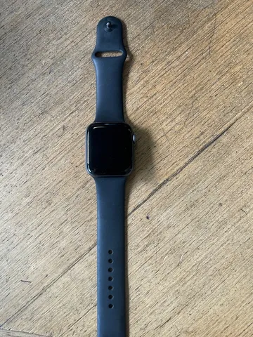 Apple Watch - Séries SE - 44mm - Preto - GPS - Usado Apple Apple Watch  Apple Watch TudoiPhone: O Maior Clube de Compra, Venda e Troca de iPhones  e Equipamentos Apple 