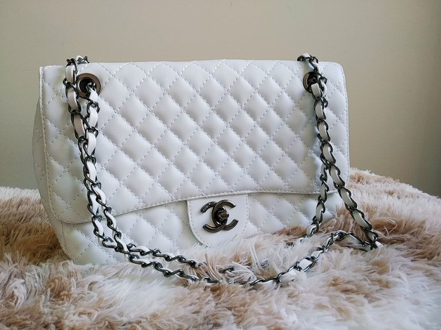 Chanel Flap branca - Bijouterias, relógios e acessórios - Copacabana, Rio  de Janeiro 1139190867 | OLX