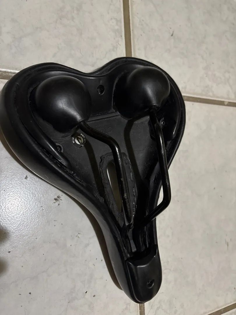 Banco de bicicleta  - Foto 2