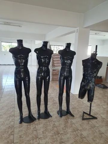 Manequins em fibra para exposição de roupas - Foto 4