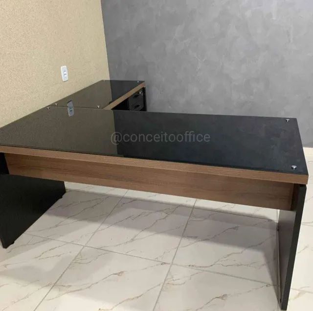 Mesa escritório em L 150x160