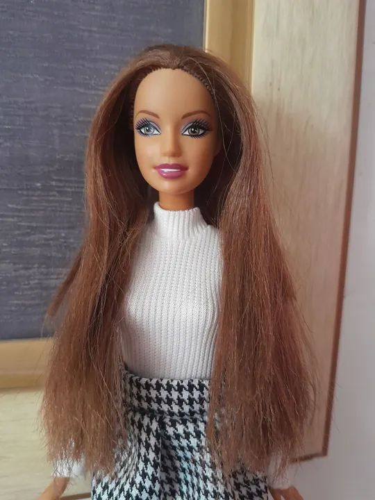 Linda boneca Barbie morena 20055 - Foto 2