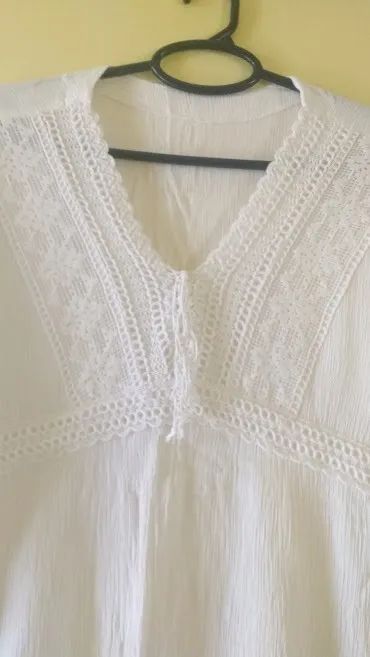 Blusa em Renda Guipir 