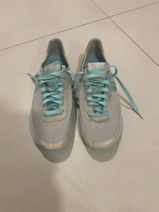 Tênis casual Nike tamanho 37 - Foto 4