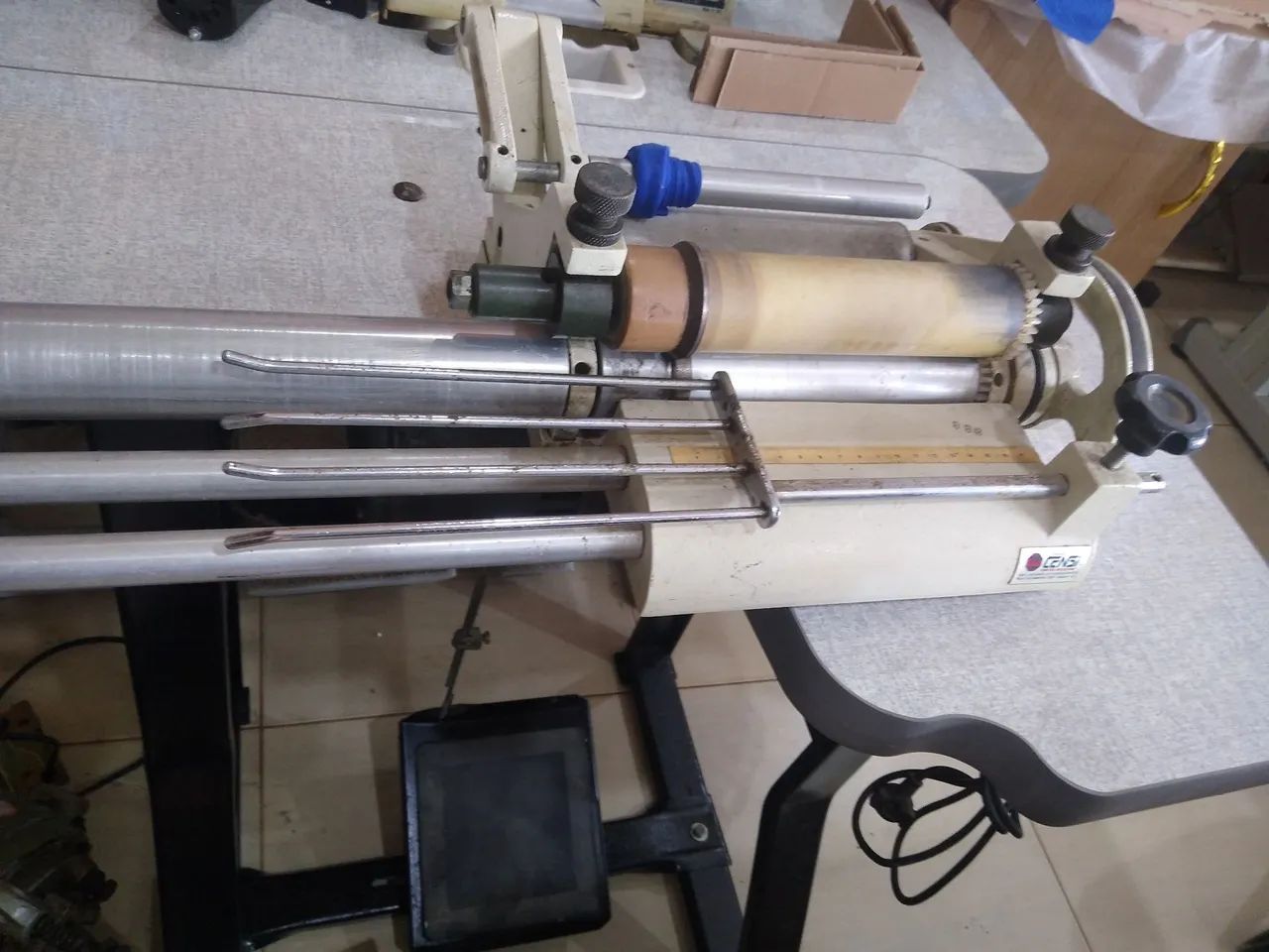Máquina de cortar viés usada 