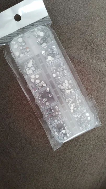Pedrarias para Unhas  e maquiagem- Kit Completo