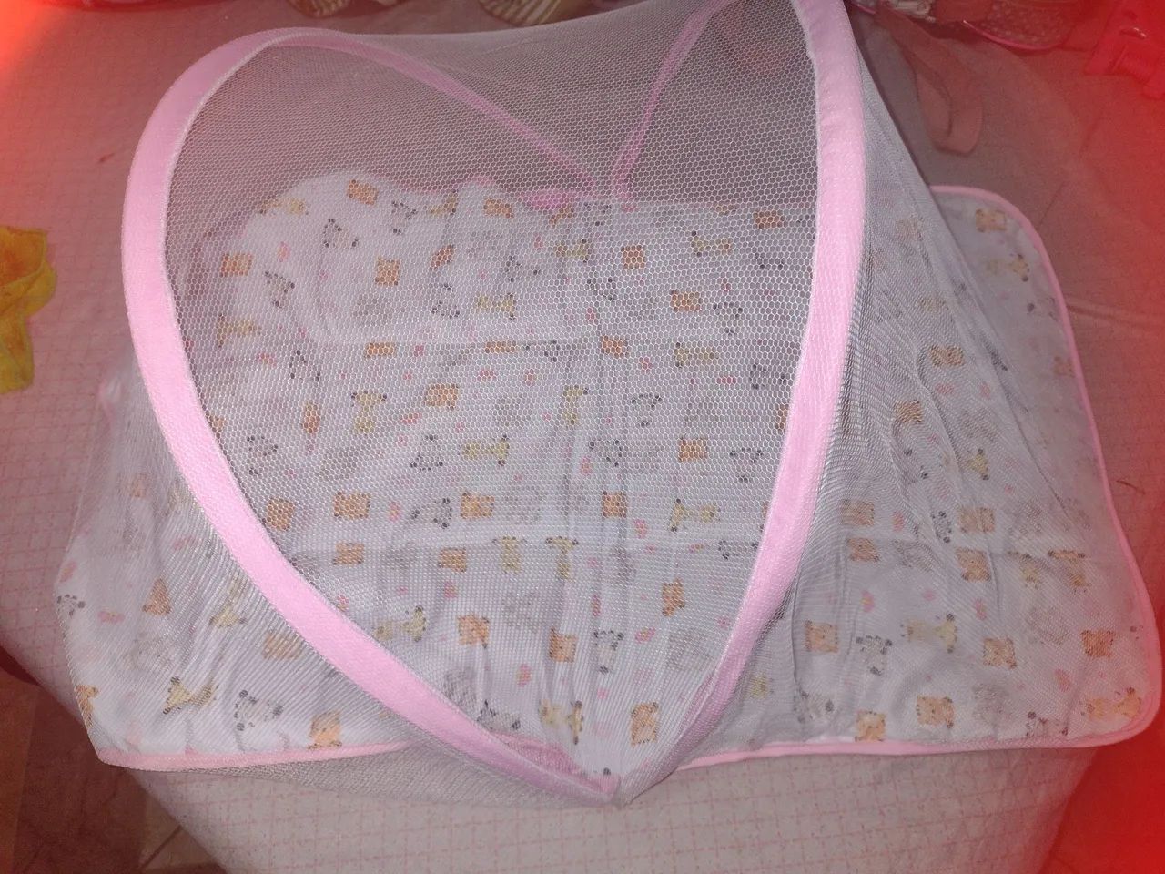  Berço Bebê portátil- Novo