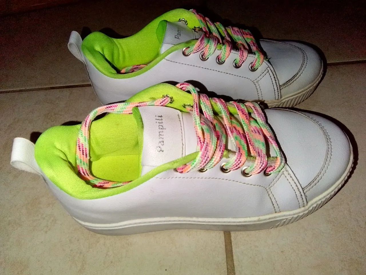 2 PARES FEM. N°31. (MELISSA/PAMPILLI) - Foto 4