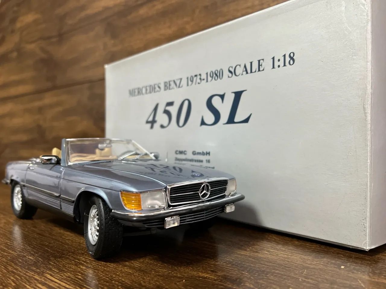 Miniatura Mercedes-Benz 450 SL 1:18 - Foto 2