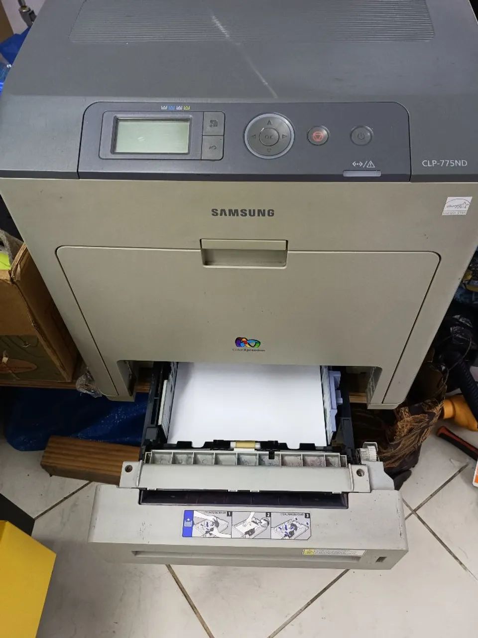 Impressora laser Samsung CLP -775ND - Foto 4