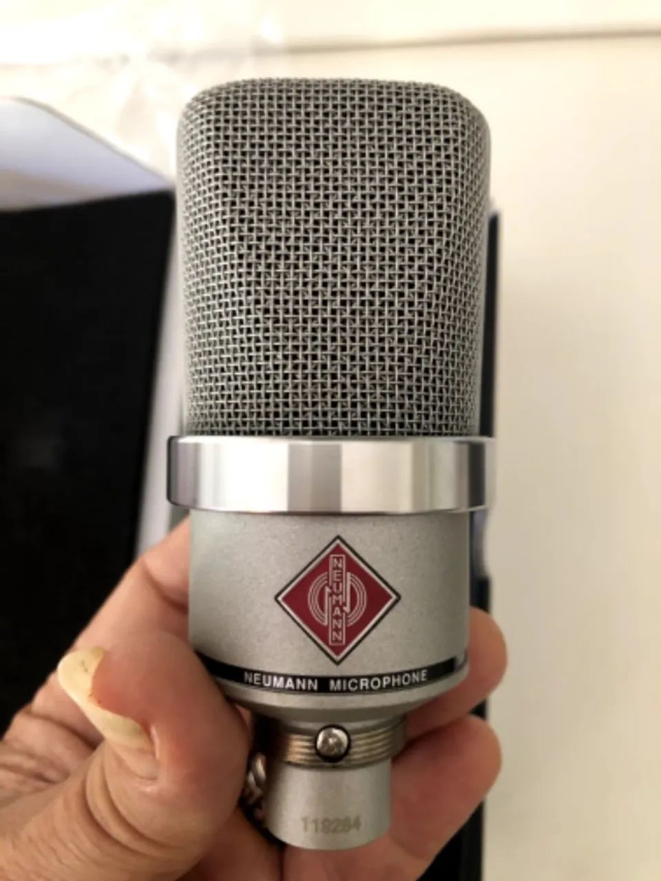 Microfone Neumann TLM 102