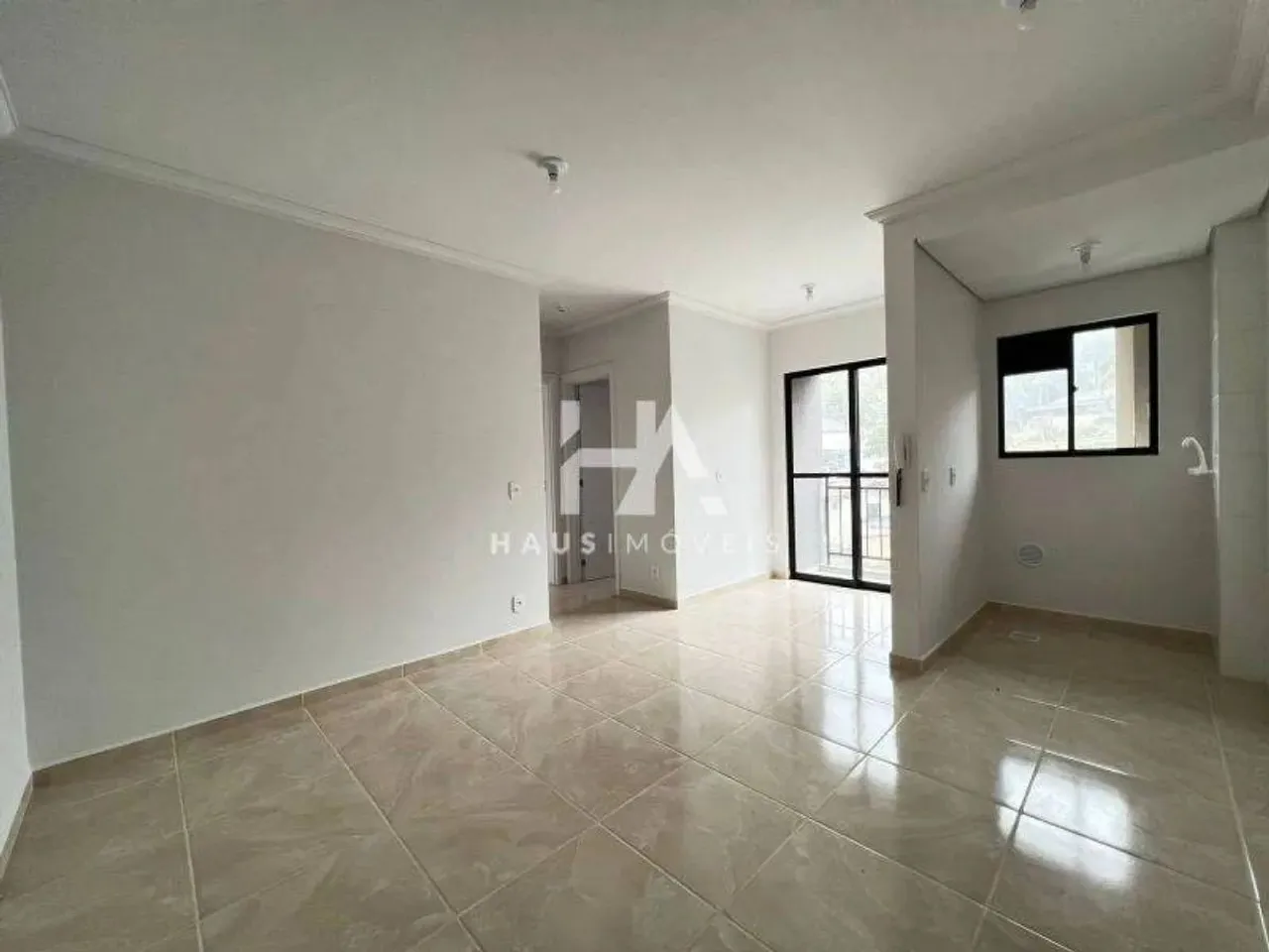 Apartamento para alugar no bairro Ilha da Figueira, 47 m² com 2 dormitórios/quartos.