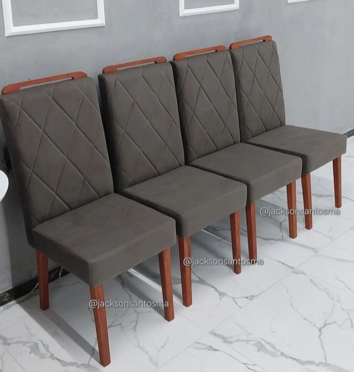 Conjunto de Cadeiras de Jantar Estofadas