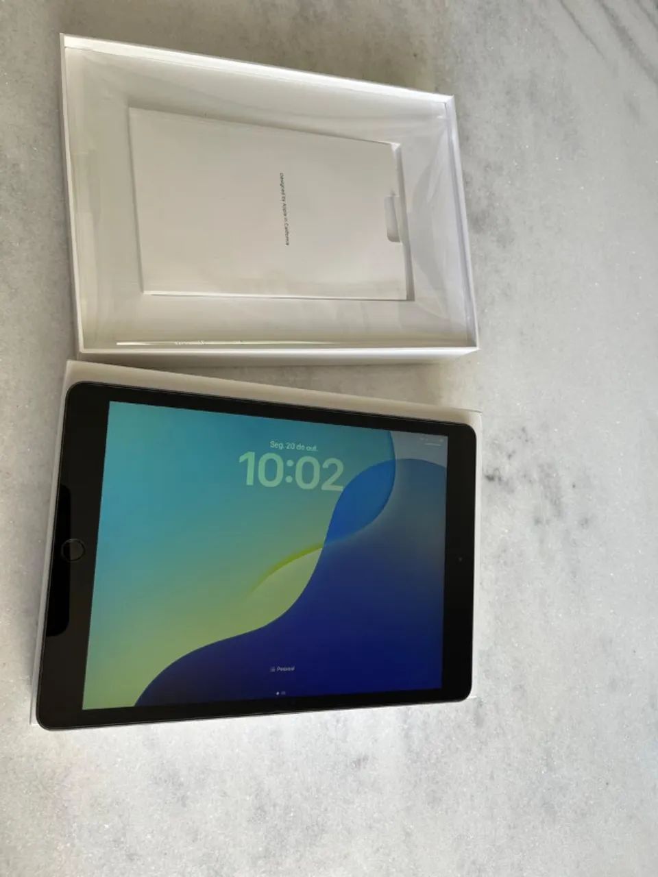 iPad 8 32GB Cinza Espacial - Impecável, com caixa - Tablets e E