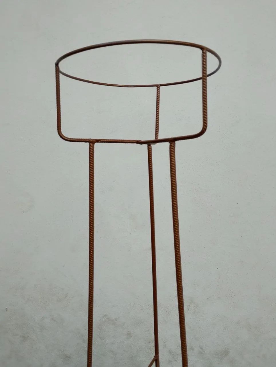 01 floreira tripé 4 andares - Foto 3