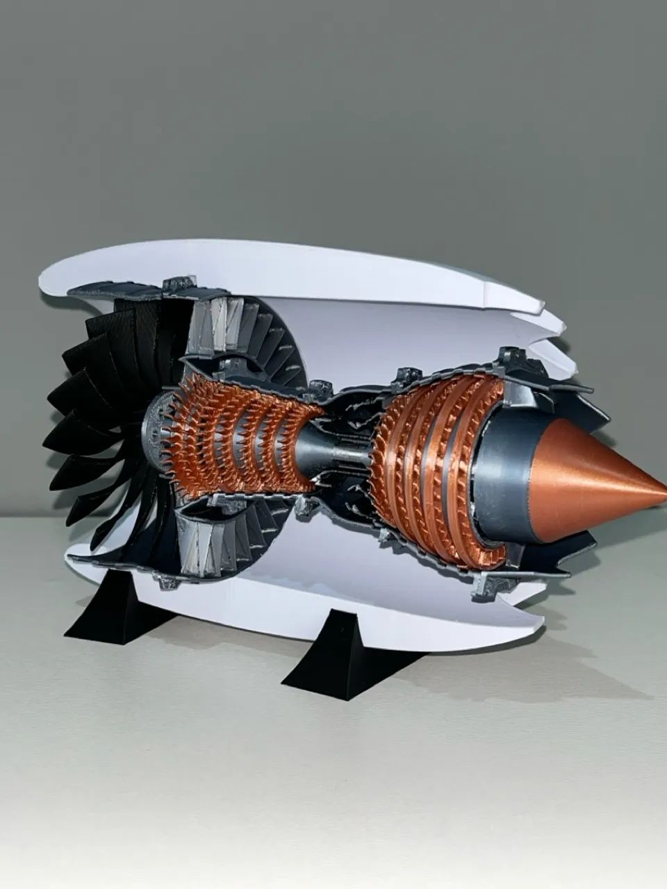 Modelo de motor de avião a jato - Foto 4