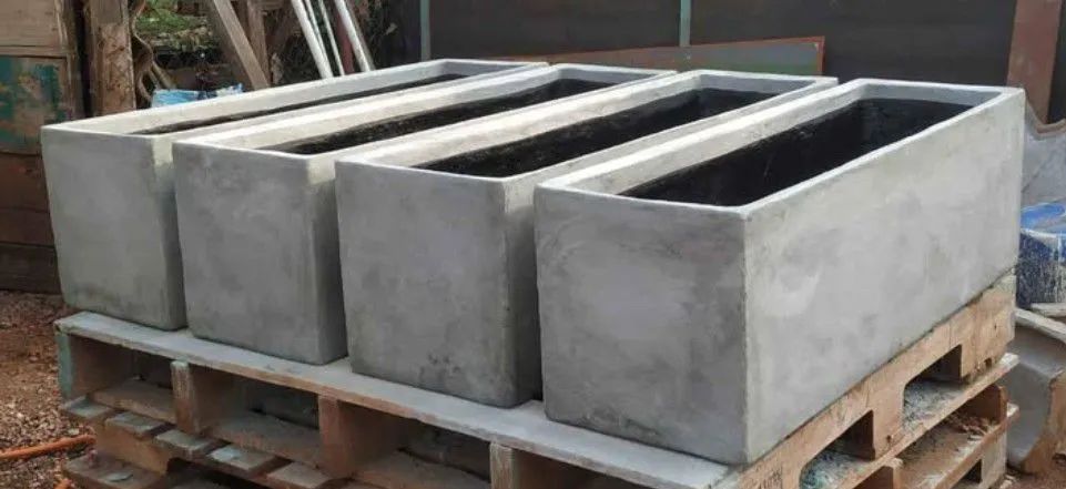 Vasos  e floreiras de plantas de diversos tamanhos e modelos  - Foto 2